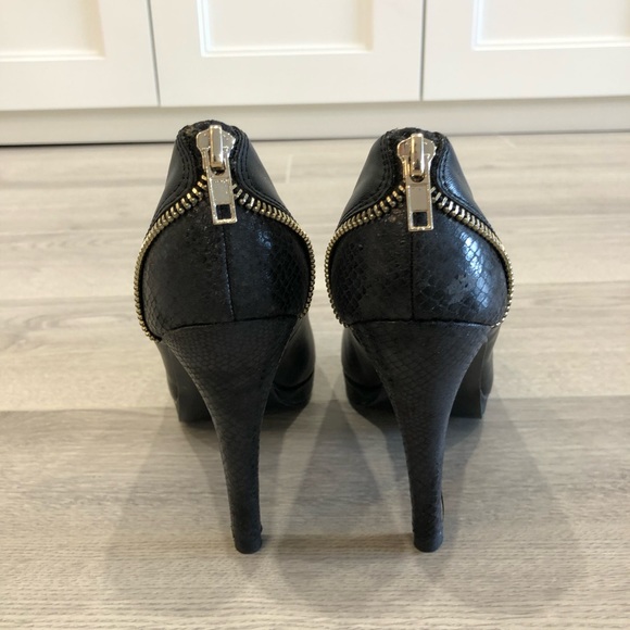 Call It Spring Heels - Picture 4 of 6